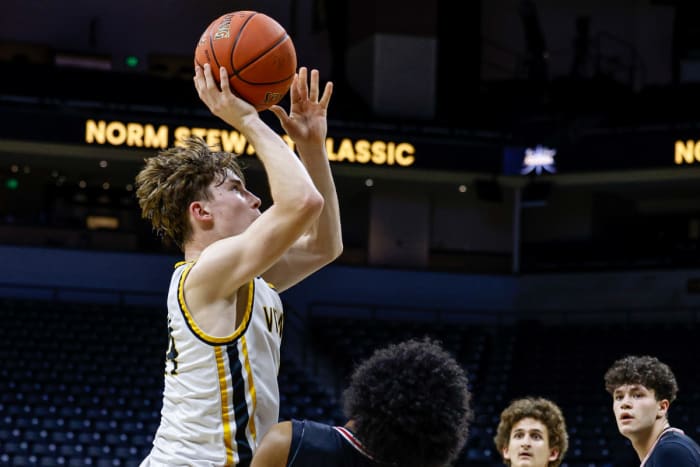 Vianney Springfield Central Missouri boys basketball Dec 9 2023 Nate Latsch-04